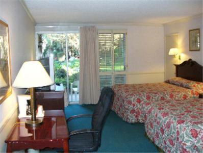 The Santa Anita Inn Arcadia Quarto foto